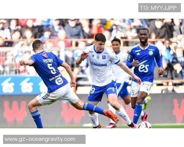 布雷斯特与索肖的精彩对决最终比分揭晓，赛后分析与精彩瞬间回顾